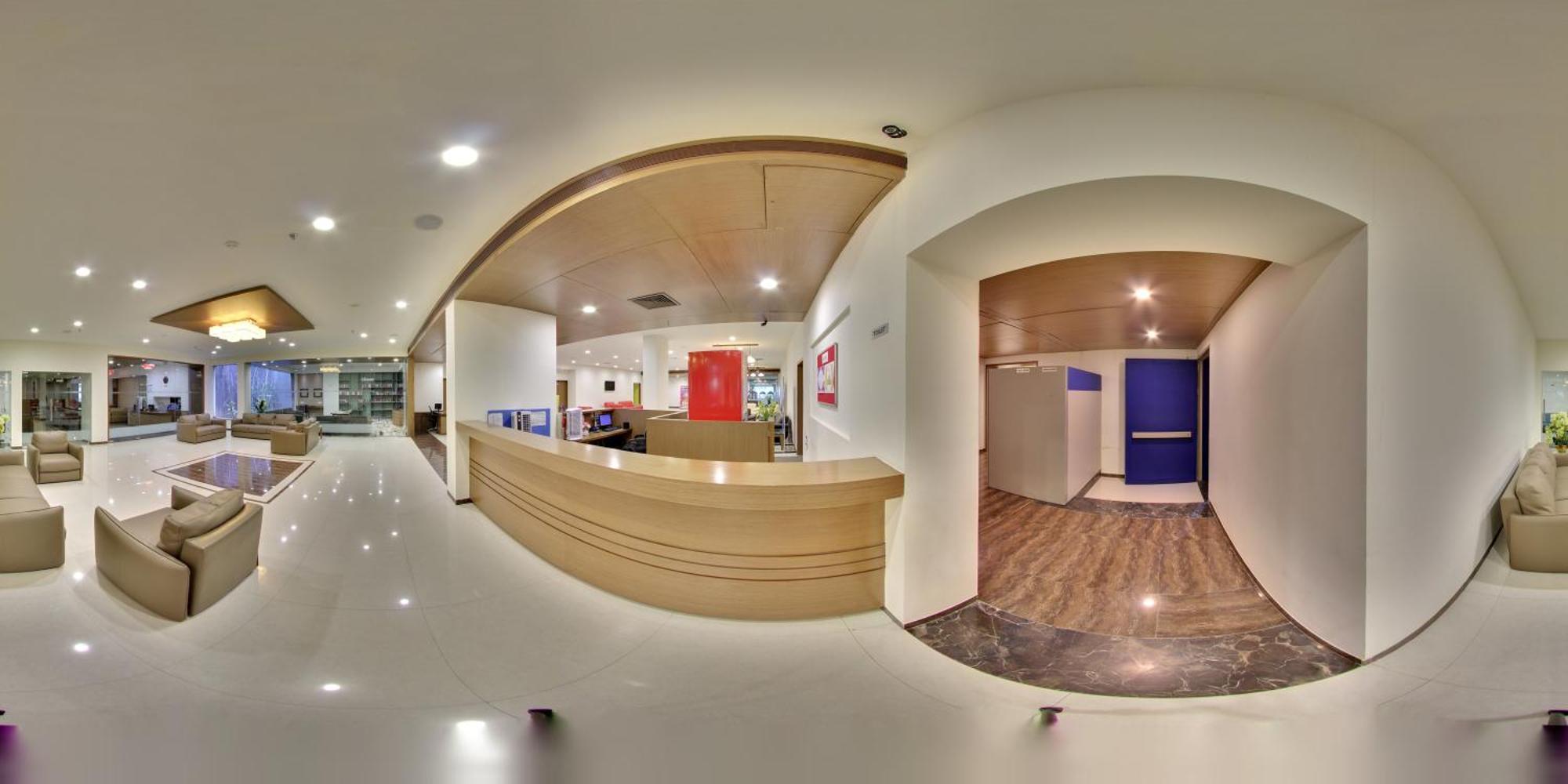 Narayani Heights, Ahmedabad Hotel Kültér fotó